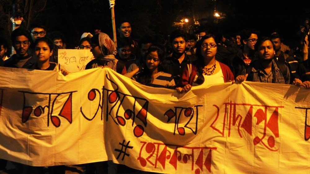 ‘২০১৪ সালে কলকাতার যুব সমাজ একত্রিত হয় যাদবপুর বিশ্ববদ্যালয়ের ক্যাম্পাসে ঘটে যাওয়া অন্যায়ের বিরুদ্ধে।’