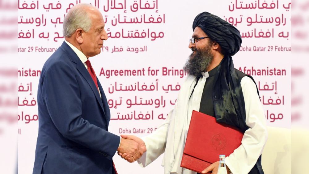 ২০১৮ সালে আমেরিকার ট্রাম্প প্রশাসন বেরাদরের সঙ্গে কথা বলেই তালিবানের সঙ্গে শান্তি চুক্তি করেছিল। তালিবান কম্যান্ডারের আশ্বাসেই আফগানিস্তান থেকে সেনাও সরিয়ে নেয় আমেরিকা। এমনকি পাকিস্তানের জেলে বন্দি বেরাদরকে মুক্ত করার নির্দেশও দিয়েছিলেন প্রাক্তন মার্কিন প্রেসিডেন্ট ডোনাল্ড ট্রাম্প।