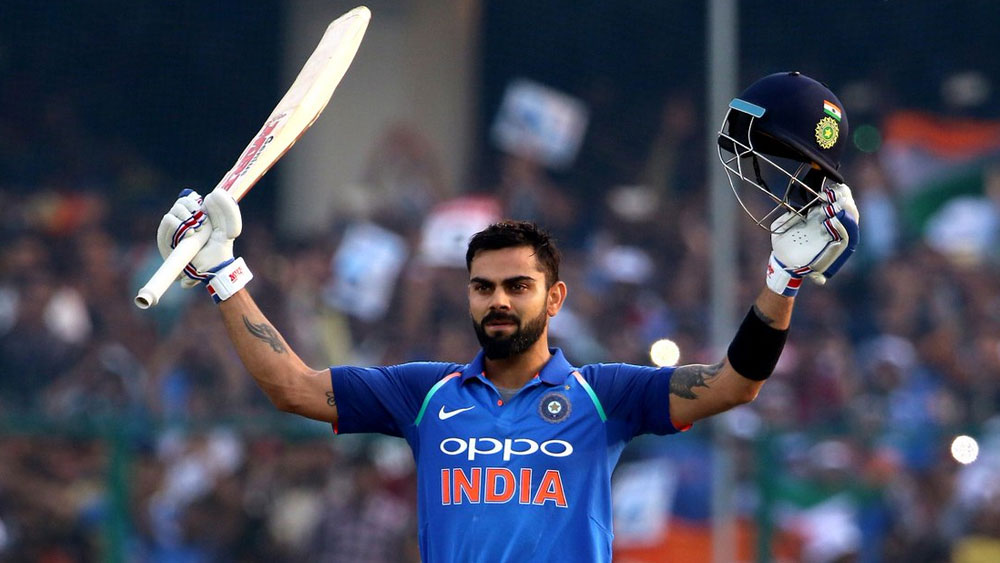 এক দিনের ক্রিকেটে সব থেকে বেশি রানের তালিকায় ভারতীয়দের মধ্যে দ্বিতীয় স্থানে রয়েছেন তিনি। ২৫৪টি ম্যাচে তাঁর রান ১২,১৬৯। শীর্ষে সচিন তেন্ডুলকর (১৮,৪২৬)।