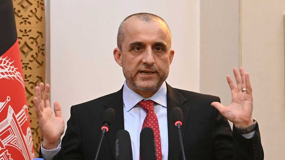 পরবর্তী কালে সংবাদমাধ্যমে আমরুল্লা জানান, ২০১৯-এর হামলায় তাঁর এক দেহরক্ষীও মারা যান। হাসপাতালে তাঁর পরিবারকে সমবেদনা জানাতে গেলে ওই দেহরক্ষীর এক আত্মীয় তাঁকে চড় মারেন। বাধা দিতে গেলে সকলকে আটকে দেন তিনি ওই ব্যক্তিকে এক পাশে টেনে নিয়ে গিয়ে বলেন, ‘‘আরও মারুন আমাকে। আরও মারুন।’’