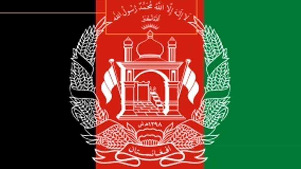 ২০০১ সালে আফগানিস্তানের দখল নেয় আমেরিকার সেনা। রব্বানি ফের ক্ষমতায় ফিরলেন। তাঁর সঙ্গে ফের আরও একবার পতাকার বদল ঘটল। এরপর প্রেসিডেন্ট হামিদ কারজাইয়ের আমলে ২০০৪ এবং তারপর ২০১৩ সালে, আশরফ গনির আমলে ২০১৪ সালে পতাকা বদলায়।