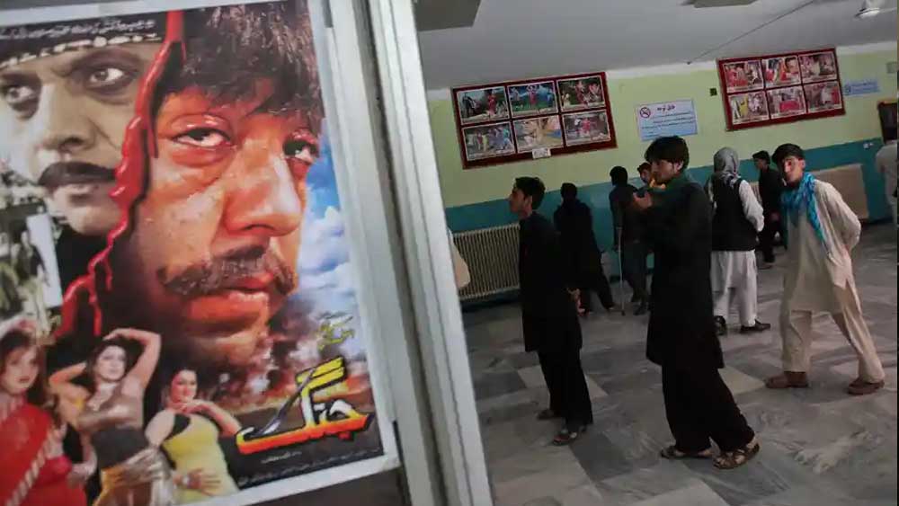 ২০০১ সালে ফের প্রেক্ষাগৃহ খোলা হয়। সেই প্রেক্ষাগৃহের নাম ‘বখতার’। প্রায় হাজার জন মানুষ সে দিন প্রেক্ষাগৃহে প্রবেশ করেছিলেন।