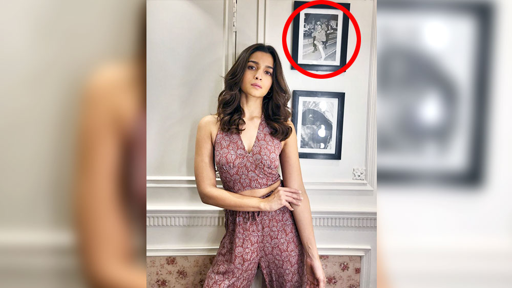 আলিয়ার পিছনে সেই ছবি