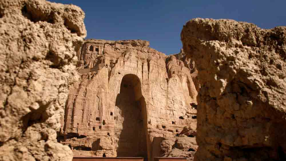 তালিবান জঙ্গিদের হামলায় ধুলোয় মিশেছে আফগানিস্তানের ঐতিহ্য।