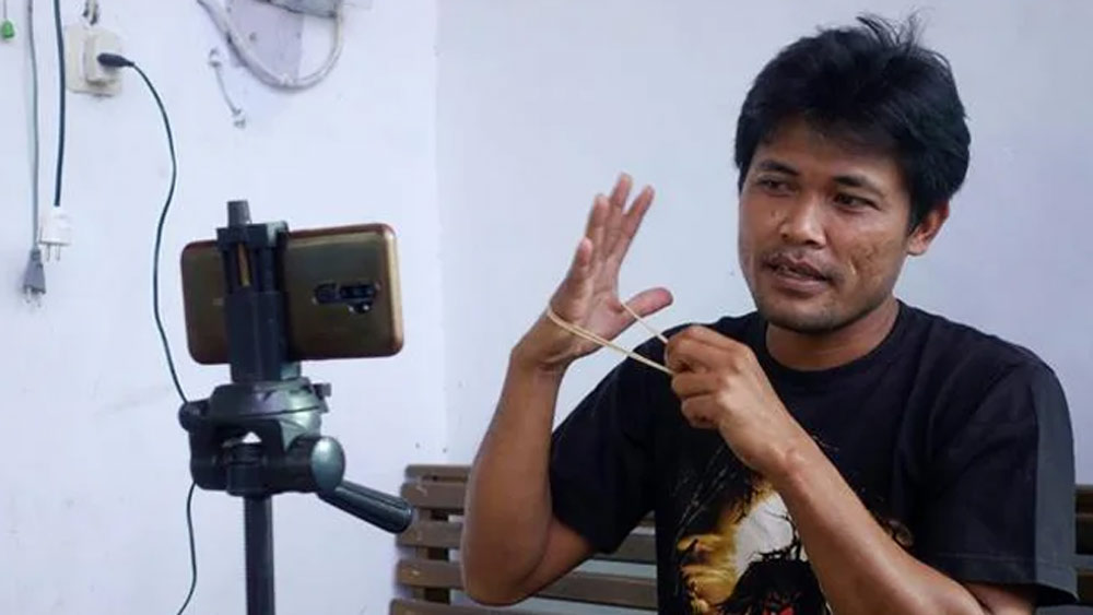 সিশ্বানতো একদিন স্থির করে ফেললেন মোটরসাইকেল মেরামতির যে দক্ষতা তাঁর রয়েছে, তা দিয়েই ভিডিয়ো বানিয়ে ইউটিউবে আপলোড করবেন।