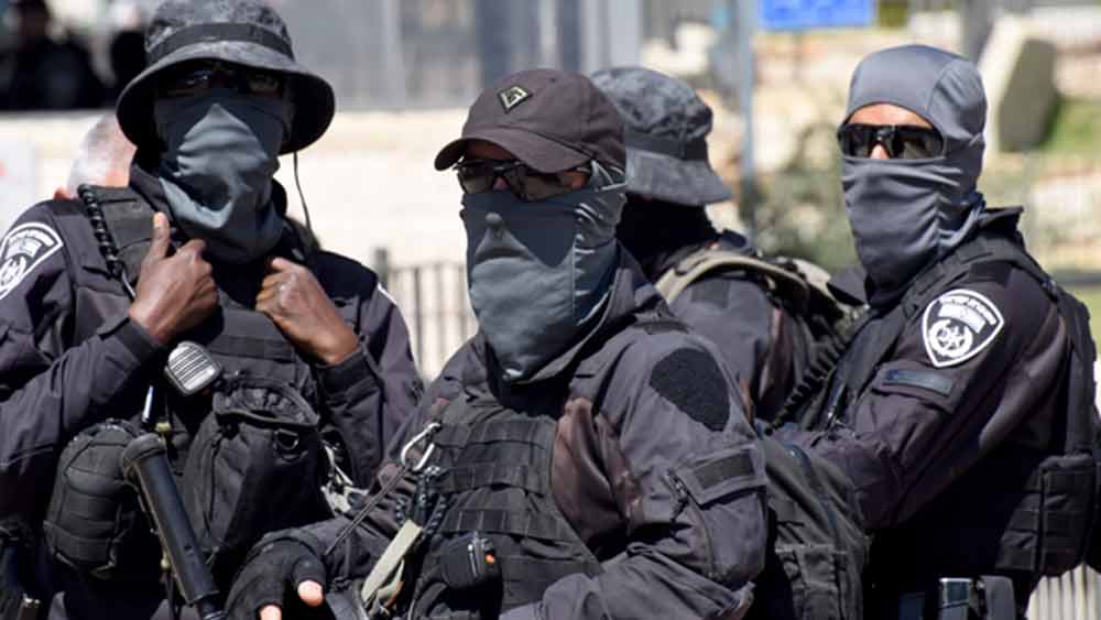 মোসাদ: ইজরায়েলি গুপ্তচর সংস্থা। বিশ্বের অন্যতম সেরা এই গোয়েন্দা সংস্থার গুপ্তচররা সারা বিশ্বে ছড়িয়ে রয়েছেন। ২০২০ সালে গোপন অভিযান চালিয়ে লাদেনের নিকটাত্মীয় আল কায়দার প্রথম সারির নেতা আবু মহম্মদ আল-মাসরি ওরফে আহমেদ আবদুল্লাকে হত্যা করেছিল এই গুপ্তচর সংস্থা।