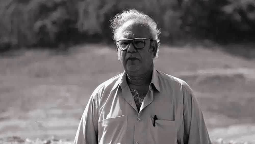 বিভূতিভূষণ যদি অরণ্য প্রকৃতিকে ঐশী মহিমায় দেখে থাকেন, তবে তিনি দেখেছিলেন প্রেমিকার মহিমায়।