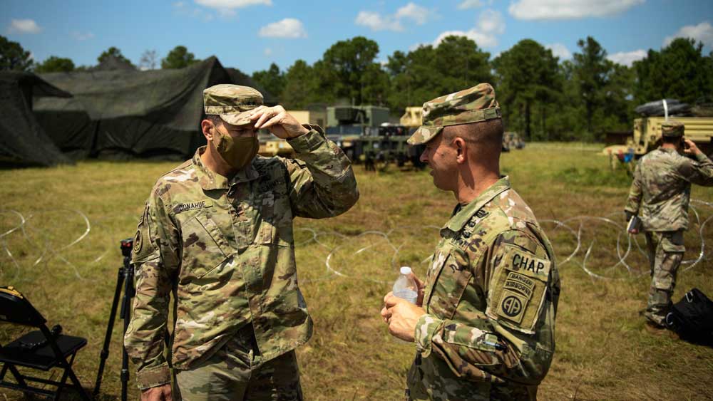 অপারেশন ইরাকি ফ্রিডম, অপারেশন নিউ ডন, অপারেশন ফ্রিডম সেন্টিনেল— এগুলি তাঁর পূর্ব ইউরোপ, দক্ষিণ-পশ্চিম এশিয়া এবং আফ্রিকা-সহ বিশ্বের বিভিন্ন প্রান্তে অংশ নেওয়া কিছু উল্লেখযোগ্য কাজ।