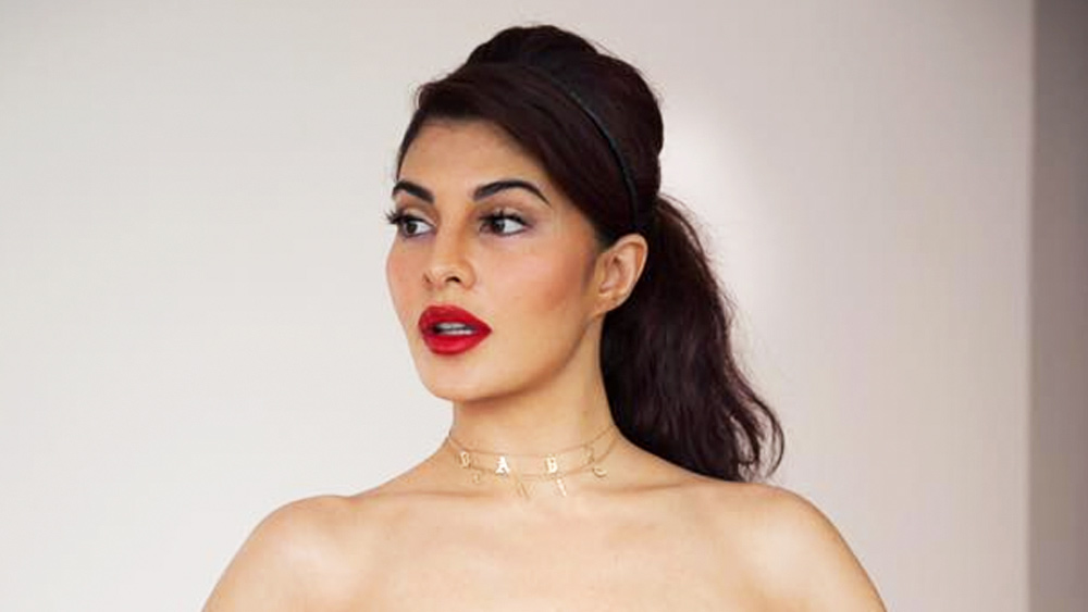 কোটি কোটির প্রতারণা! দুবাই যাওয়ার পথে জ্যাকলিনকে আটকানো হল মুম্বই বিমানবন্দরে