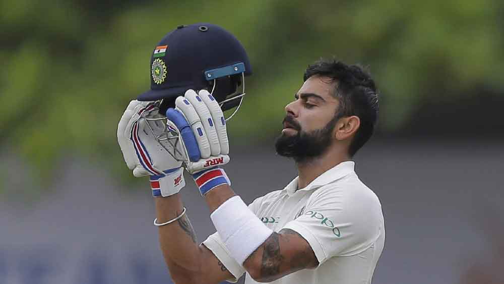 টেস্ট ক্রিকেটে আরও খারাপ অবস্থা কোহলীর। ক্রমতালিকায় ষষ্ঠ স্থানে নেমে যেতে হয় ভারত অধিনায়ককে। এখনও তিনি ছয় নম্বরেই রয়েছেন।