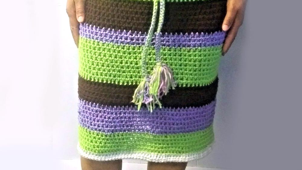 সোয়েটার থেকে স্কার্ট।