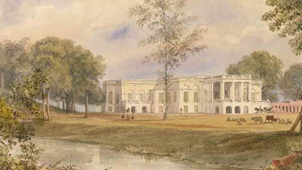 যুবরাজ আজিম উস খান নিজে থাকার জন্য ১৭০০ খ্রিস্টাব্দে বানিয়েছিলেন ‘বেলভিডিয়ার গার্ডেন হাউস’। ইতালিয়ান ভাষায় ‘বেলভেডেয়ার’ শব্দের অর্থ মনোরম দৃশ্য। বিশেষ গথিক ঘরানার স্তাপত্যকে বলা হয় ‘বেলভিডিয়ার’। পদ্ম সরোবর এবং দুর্লভ গাছে সাজানো এই প্রাসাদ বহুবার হাতবদল হয়েছে।