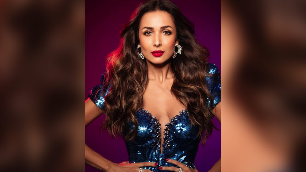 ‘ঝলক দিখলা যা’-র একটি সিজনের বিচারক হওয়ার জন্য ১ কোটি পারিশ্রমিক চেয়েছিলেন মালাইকা। তবে ‘ইন্ডিয়াজ বেস্ট ডান্সার’-এ তিনি প্রতি পর্বে আট লক্ষ টাকা পারিশ্রমিক নেন। 