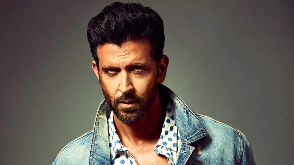 পারিশ্রমিকের নিরিখে সলমনের কাছাকাছি হৃতিক রোশন। একবারই একটি নাচের রিয়্যালিটি শোয়ের বিচারক হয়েছিলেন। একটি সিজনের জন্য ১১২ কোটি টাকা নিয়েছিলেন হৃতিক। 