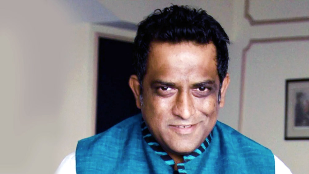 একটি নাচের অনুষ্ঠানে বিচারক হয়েছিলেন বলিউডের বাঙালি পরিচালক অনুরাগ বসুও। বিচারক হিসেবে তাঁর পারিশ্রমিক ছিল ৭ কোটি টাকা। 