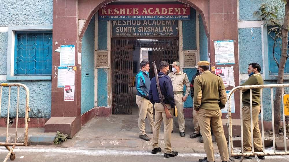 সরাসরি: সিসিটিভি বিকল, এজেন্টদের বাধা, ভোট শুরু হতেই অভিযোগ বিরোধীদের