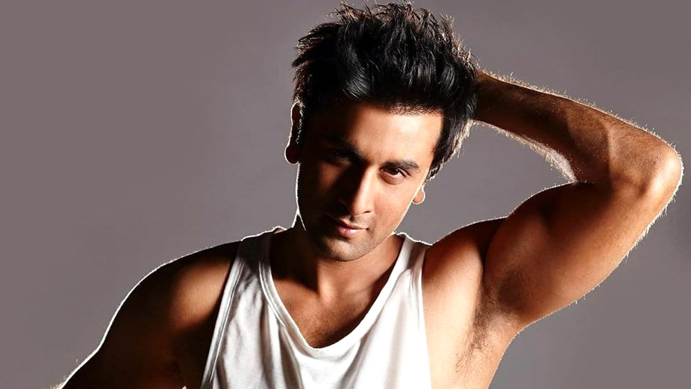 হলিউড তাঁর জন্য অপেক্ষা করে বসেছিল। তিনিই সাড়া দিয়ে উঠতে পারেননি। 