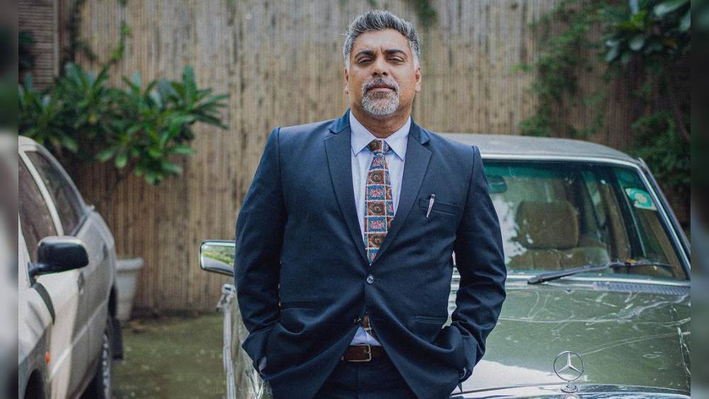 হিন্দি টেলিভিশনের অভিনেতা রাম কপূর একটি বাড়ি কিনছেন। মহারাষ্ট্রের অলিবাগের সেই ছুটি কাটানোর বাড়ির দামই ২০ কোটি। বাড়িটির অবসর যাপনের আরামদায়ক সব ব্যবস্থা দেখে চোখ কপালে উঠেছে বহু বলিউড অভিনেতারও। 