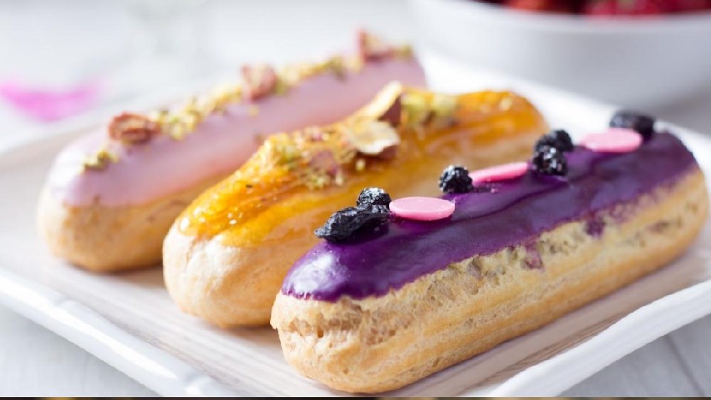 ভাল কেক প্যাস্ট্রি কলকাতায় তৈরি করার সবচেয়ে বড় সমস্যা খাঁটি উপাদান জোগাড় করা।