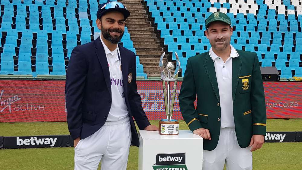 সরাসরি: সেঞ্চুরিয়নে টসে জিতে ব্যাটিং কোহলীদের, দলে পুজারা-রহাণে, জায়গা পেলেন শার্দুল