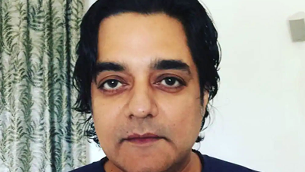 হাতের চিকিৎসার জন্য বিদেশে যেতে হয়েছিল তাঁকে। দীর্ঘদিন চিকিৎসার পর তিনি পুরোপুরি সুস্থ হন। কিন্তু তত দিনে অনেকটাই ওজন বেড়ে গিয়েছিল তাঁর। চোখে মুখে সেই নিরীহ ভাব এবং চকোলেট বয় ভাবমূর্তি ছিল না।