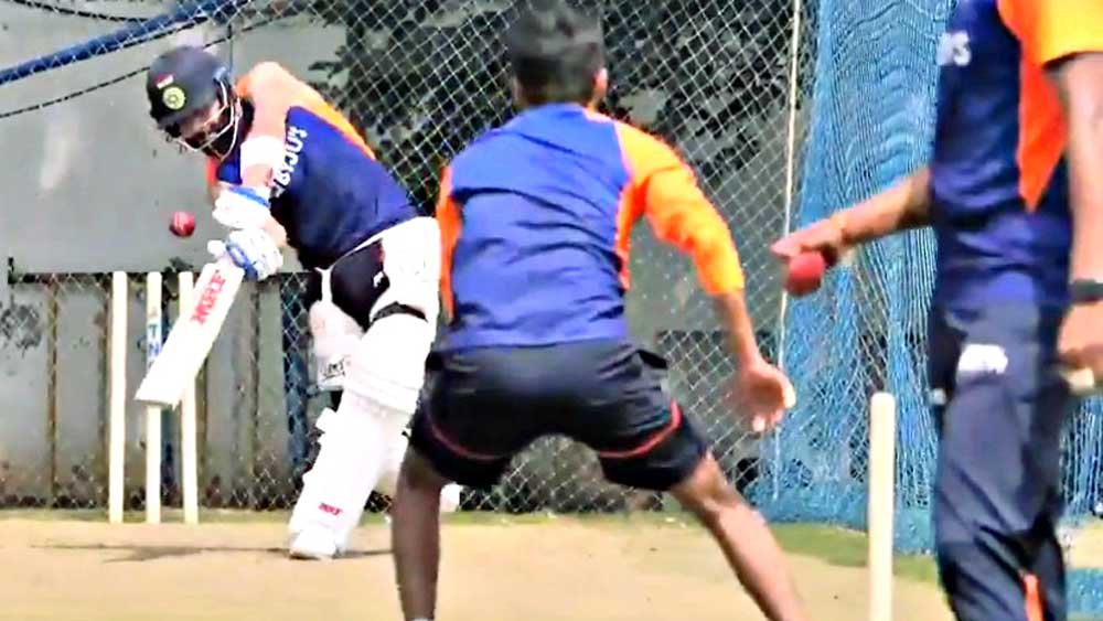 মহড়া: নেটে ব্যাটিংয়ে আগ্রাসী মেজাজে বিরাট। বিসিসিআই 