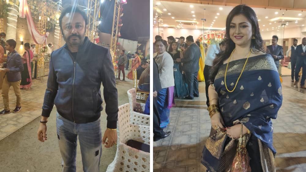 উপস্থিত ছিলেন অভিনেত্রী দেবযানী চট্টোপাধ্যায় এবং জয়জিৎ বন্দ্যোপাধ্যায়ও। সোনালি পাড়ের কালো শাড়িতে জমকালো দেবযানী। পাশাপাশি জয়জিৎ  পরেছিলেন কালো রঙের চামড়ার জ্যাকেট। পায়ে ছিল নীল রঙের জিন্স। 