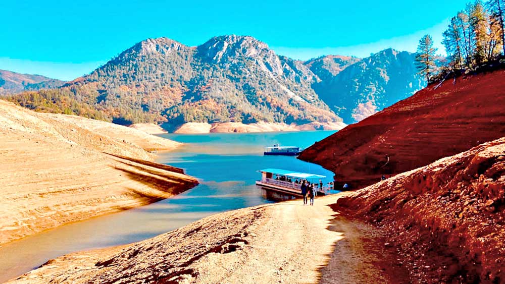 আগ্নেয়: মাউন্ট শ্যাস্টার পথে