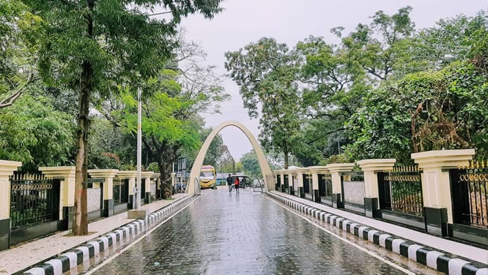 বাঘ, ভালুক, হাতি, লেপার্ড, বাইসন, ক্যাঙারুর পাশাপাশি এই চিড়িয়াখানায় বাসিন্দা ছিল অসংখ্য প্রজাতির বাহারি পাখি। লাটসাহেব রাজকার্যে ব্যস্ত থাকলেও তাঁর পরিবারের সদস্যদের বিনোদনের ঠিকানা ছিল চিড়িয়াখানা। এই চিড়িয়াখানার পিছনে প্রচুর অর্থ ব্যয় করত ব্রিটিশ প্রশাসকরা। ১৮০৪ খ্রিস্টাব্দ অবধি এই চিড়িয়াখানার পিছনে প্রচুর অর্থব্যয় হয়েছিল।