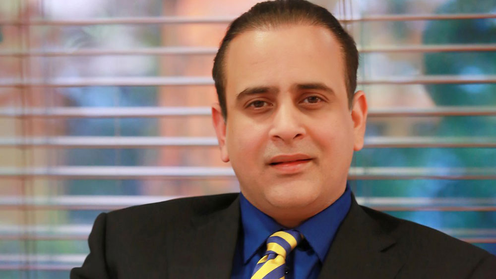 কৃষিকাজে এবং যানবাহন শিল্পে উপযোগী যন্ত্র ও যন্ত্রাংশ নির্মাণকারী এই সংস্থা ‘এসকর্টস লিমিটেড’ ১৯৪৮ সালে তৈরি করেছিলেন নিখিলের ঠাকুরদা হরপ্রসাদ নন্দা।