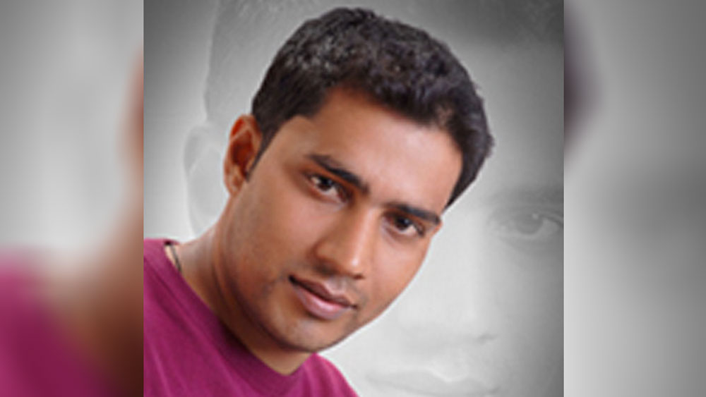 চামড়ার কারখানায় কাজ করা জামিল তাই নিজেই তৈরি করে ফেললেন জুতো। তাঁর জুতোর গুণগত মান বিদেশ থেকে আমদানি করা জুতোর মতো ছিল না ঠিকই, তবে তাতে কাজ চলে যেত এবং যথেষ্ট আরামদায়কও ছিল।