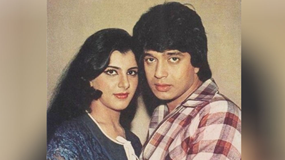 তাই পরিচালক ওই ছবি বিক্রিই করতে পারছিলেন না। কোনও সিনেমা হলের মালিকই ওই ছবি কিনতে চাইছিলেন না।