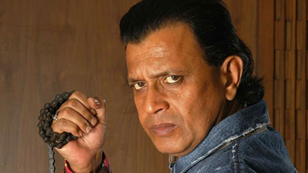 কিন্তু দুর্ভাগ্যবশত বিভিন্ন কারণে ছবির মুক্তি আটকে যায়। ১৯৮০-র ছবি মুক্তি পায় ৯ হছর পর ১৯৮৯ সালে।