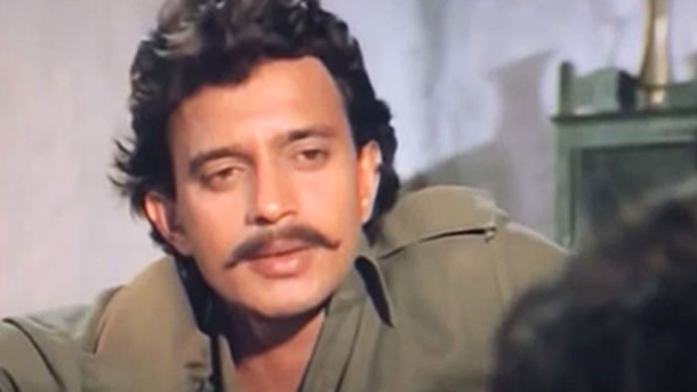 মিঠুনকে ছবিতে নেওয়া হবে কি না এ নিয়ে দ্বিধায় পড়ে যান পরিচালকও। তখনকার দিনে রাজকুমারের প্রস্তাব ফেলে দেওয়াটাও সহজ ছিল না।