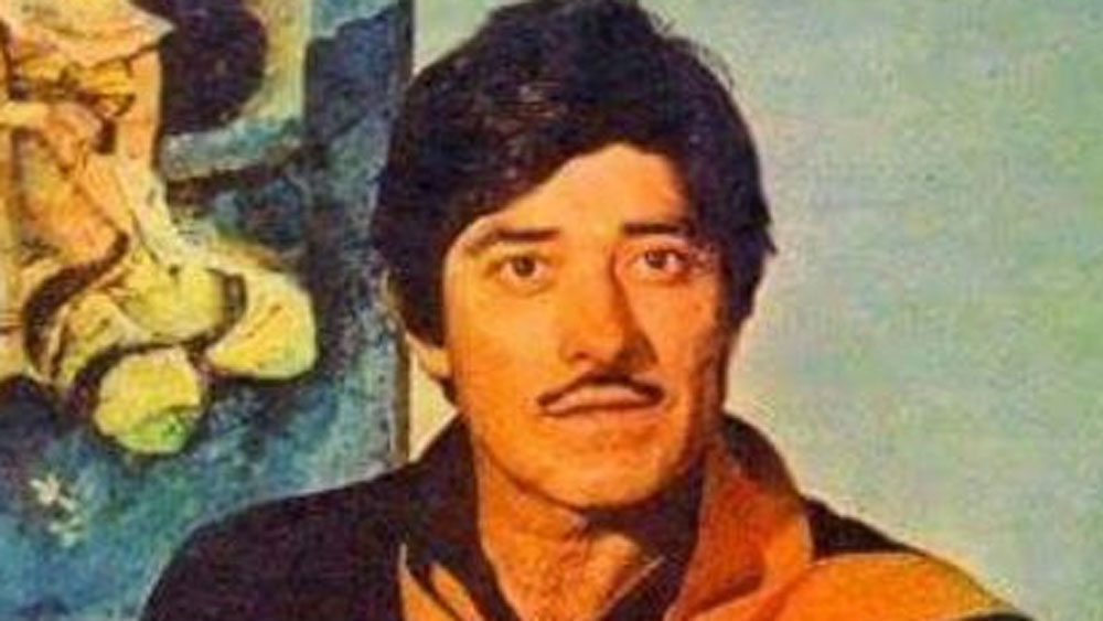 তাই যখন তখন যে কারও মুখের উপর কথা বলে দিতেন। তাঁর কথায় অনেকেরই খারাপ লাগত ঠিকই কিন্তু পাল্টা প্রতিবাদ করার ক্ষমতা কারও ছিল না।