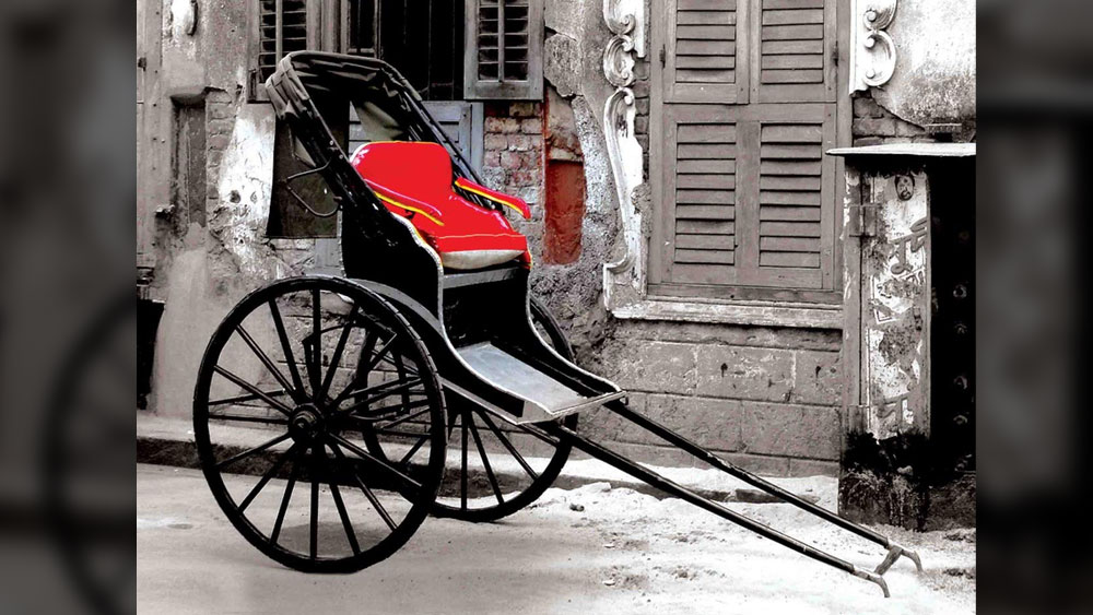 কখনও আবার ভাড়া নির্ধাতির হত সময়ের নিরিখেও। ১ ঘণ্টা পর্যন্ত ভাড়া ছিল ৬ আনা। সেই সময়সীমা পেরিয়ে গেলে ঘণ্টাপিছু ভাড়া যোগ হত ৩ আনা করে।