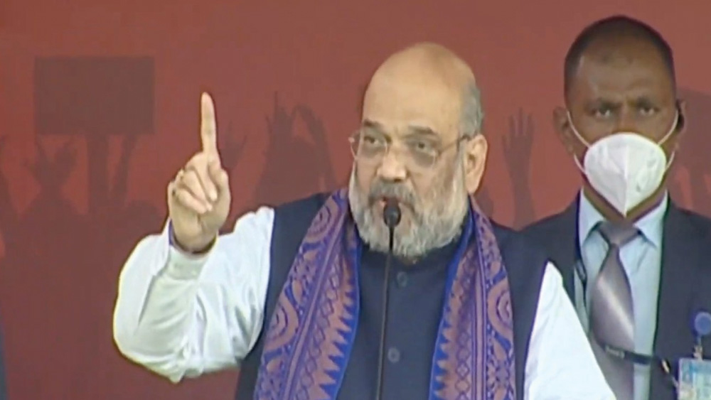 মোদীর বিকাশ মডেল না দিদির বিনাশ মডেল, কোনটা বাছবেন ভেবে নিন, কোচবিহারে অমিত