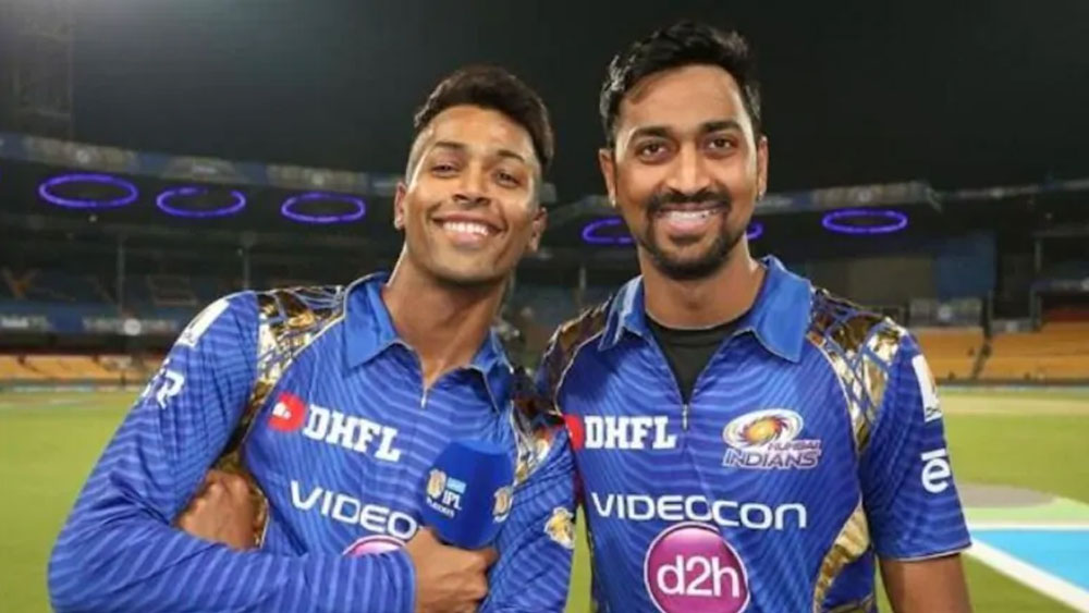 ২০১৬ সালে ২ কোটি টাকায় মুম্বই দলে সই করেন ক্রুণাল। পরের বছরেও একই টাকা পান তিনি। ২০১৮ সালে ফের নিলামে ওঠে ক্রুণালের নাম।