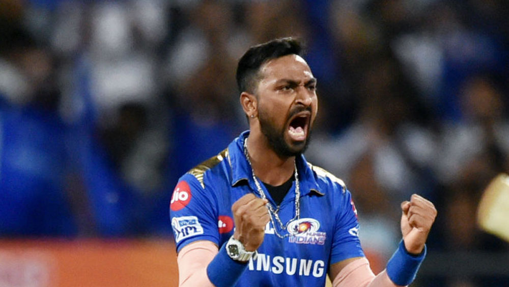 এখনও অবধি ক্রুণালের মোট আয় ৩৯ কোটি ২০ লক্ষ টাকা। তিনিও টপকে গিয়েছেন সচিনকে।