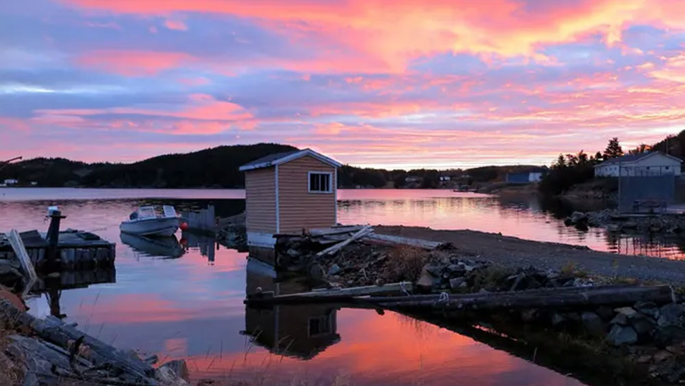 কিন্তু ওই সমস্ত গ্রামে সভ্যতার বিকাশ ঘটাতে গিয়ে দেখা যায় বড় অঙ্কের অর্থের প্রয়োজন। পাথুরে জমি কেটে রাস্তা বানানো যথেষ্ট খরচসাপেক্ষ। ফলে সরকারের বিকাশ প্রকল্প মাঝপথেই থমকে যায়।