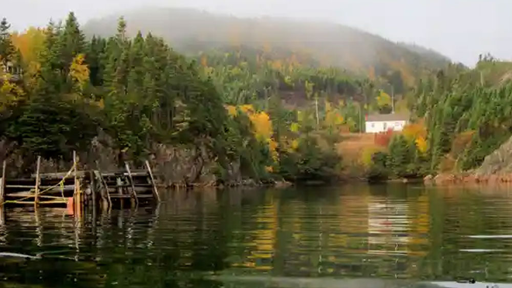 গ্রামবাসীদের অত্যন্ত সরল জীবনযাত্রায় ফের বদল আসে ১৯৫৭-এ। ওই সব গ্রামের জন্য চিকিৎসক-সহ আরও অনেক সরকারি অফিসার পাঠায় সরকার। কয়েকদিন থাকার পর তাঁরা কানাডা সরকারকে জানান, দ্রুত ওই সমস্তগ্রামে সভ্যতার বিকাশের প্রয়োজন।