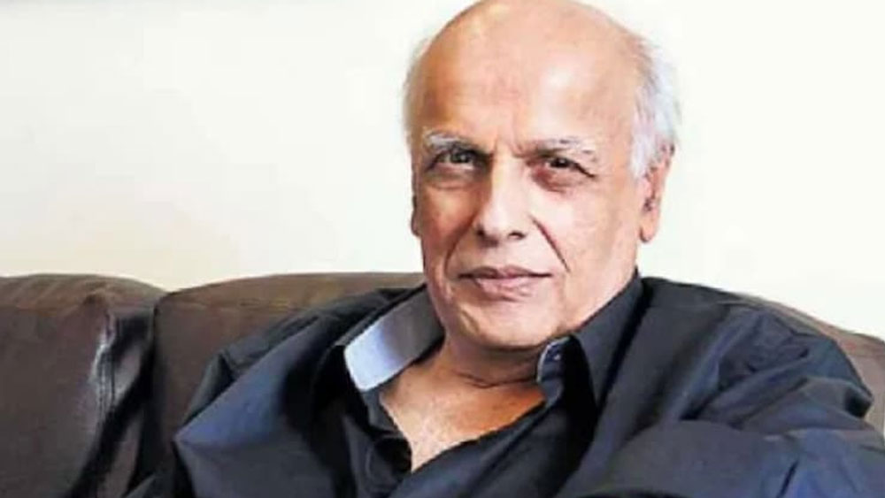 কিন্তু ছবির শ্যুটিং শুরু হওয়ার মাত্র দু’দিন আগে আচমকাই পিছিয়ে আসেন মালিনী। ভট্ট পরিবারের কাছে দুঃখপ্রকাশ করে তিনি জানিয়েদেন, ক্যামেরার সামনে কাজ করতে পারবেন না।