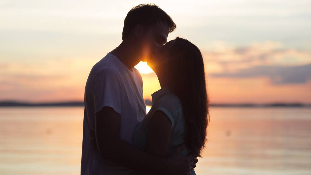 Types of kissing you should know