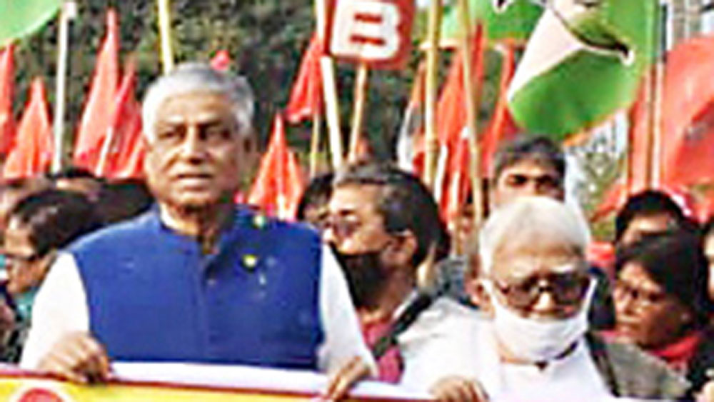 ৮১-তে এসেও পথ চলাতেই আনন্দ বিমানের