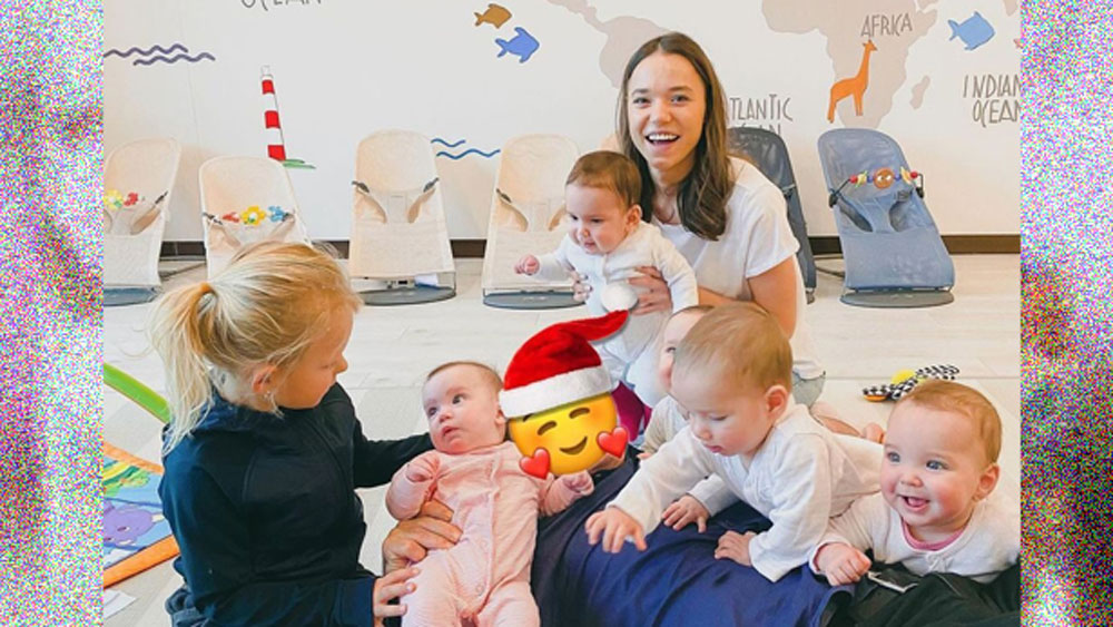 সম্প্রতি ২৩ বছরের ক্রিস্টিনা নেটমাধ্যমের পাতায় তাঁদের স্বপ্নের কথা তুলে ধরেছেন। ক্রিস্টিনা লেখেন, ‘১০ সন্তানের মধ্যে কনিষ্ঠতম অলিভিয়া। গত মাসের শেষে জন্ম হয়েছে তার’।