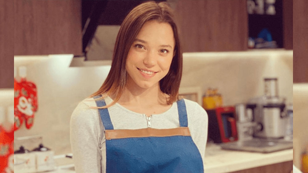 ক্রিস্টিনা ও তাঁর স্বামী জর্জিয়ার এক বড় হোটেলের মালিক। কোটিপতি দম্পতির অর্থের কোনও অভাব নেই।