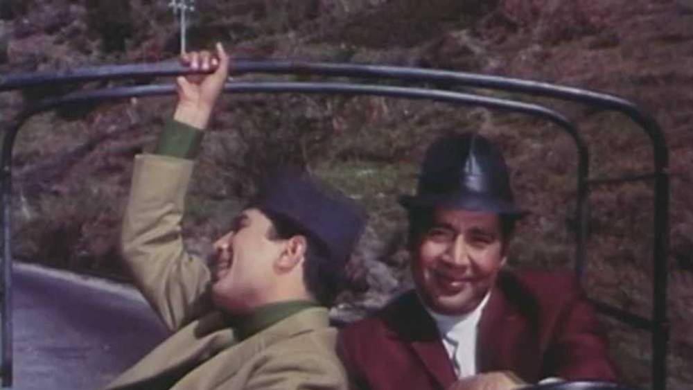 ১৯৬৯ সালে মুক্তি পেল ‘আরাধনা’। এই ছবিতে নায়ক রাজেশ থন্নার পাশে গাড়িতে বসে তাঁর মাউথ অর্গান বাজানোর দৃশ্য হিন্দি ছবির স্মরণীয় দৃশ্যের মধ্যে অন্যতম।