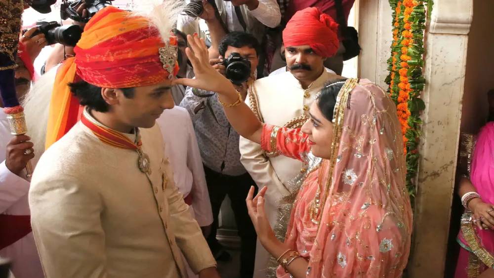 পদ্মনাভর বোনের নাম গৌরবী কুমারী এবং ভাইয়ের নাম লক্ষ্য রাজ সিংহ। তাঁদের মা দিব্যাকুমারী এক জন বিজেপি নেত্রী এবং লোকসভার সদস্য। তবে দাম্পত্যের ২১ বছর পরে নরেন্দ্র কুমারের সঙ্গে তাঁর বিয়ে ভেঙে যায়।