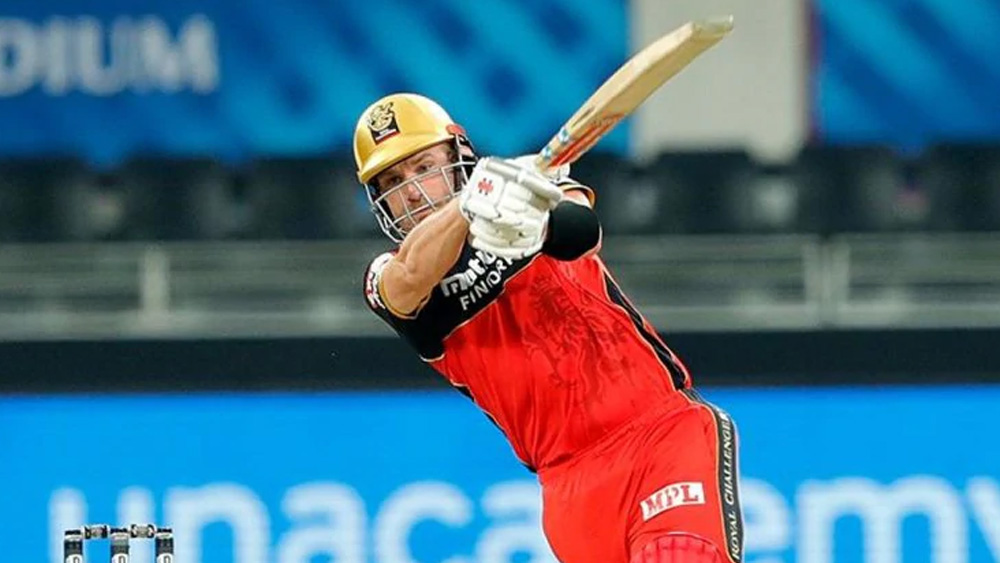 বিদেশি ব্যাটসম্যানদের মধ্যে অবিক্রিত রইলেন অ্যারন ফিঞ্চ, অ্যালেক্স হেলস, জেসন রয়, এভিন লুইস, রভম্যান পাওয়েল, শন মার্স, করি অ্যান্ডারসন, ডেভন কনওয়ে, ড্যারেন ব্রাভো, রাসি ভ্যান ড্যার ডুসেন এবং মার্টিন গাপ্তিল।