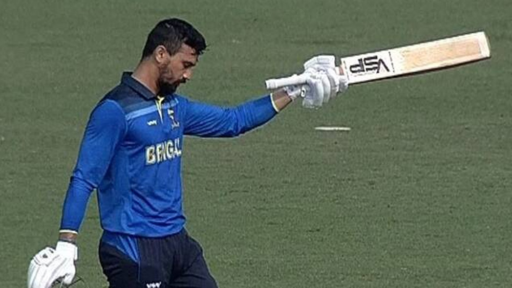 একটিও আন্তর্জাতিক ম্যাচ না খেলা ভারতীয় অলরাউন্ডাররা হলেন অতীত শেঠ, আয়ুশ বাদানি, বিবেক সিংহ, কর্ণ শর্মা, তাজিন্দর ধিলোঁ, প্রেরক মাঁকড়, চৈতন্য বিষ্ণোই, অজয় দেব গৌড়, হর্ষ ত্যাগি, প্রত্যূষ সিংহ এবং ভেঙ্কটেশ আইয়ার।